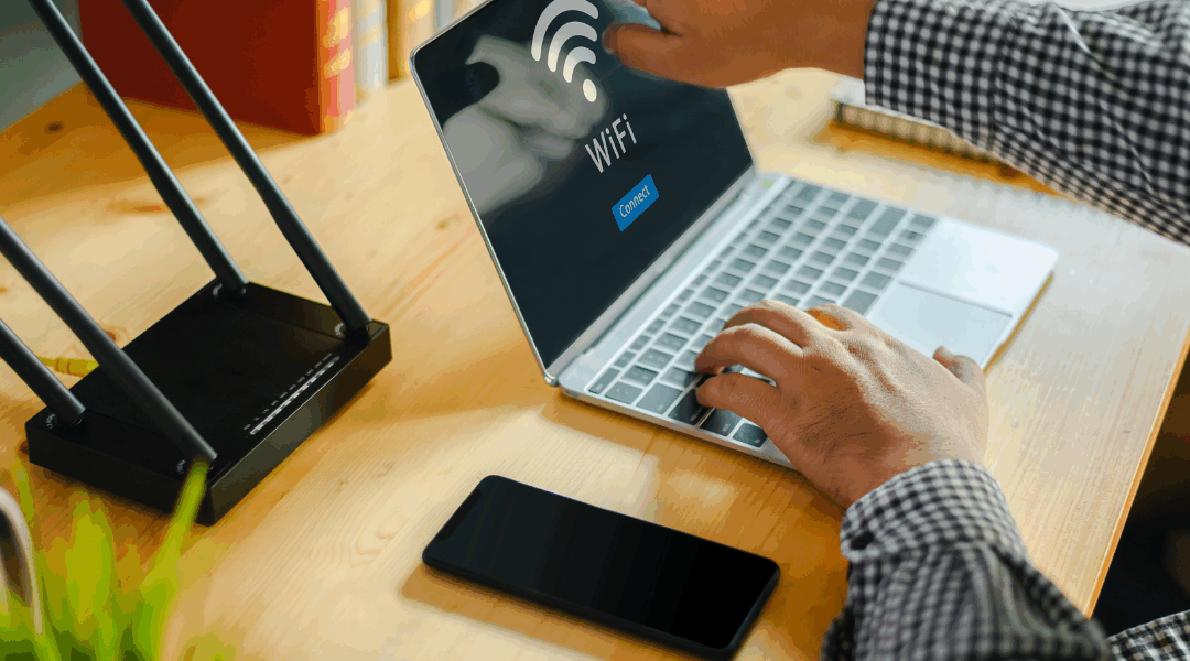 Fixed vs Mobile Broadband Connectivity: